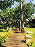The Palm Beach Resort