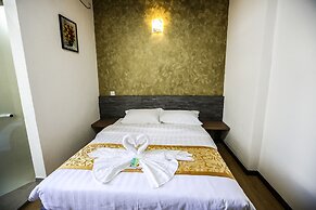 New Dawn Hotel