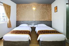 New Dawn Hotel