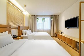 Chuncheon Hey Hotel