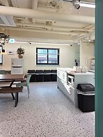 The Cube Hotel - Hostel