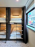 The Cube Hotel - Hostel