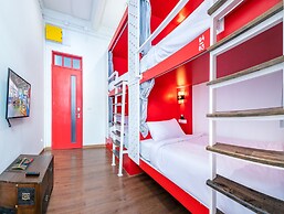 Ama Hostel Bangkok