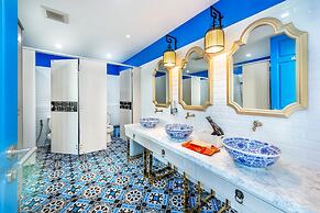 Ama Hostel Bangkok