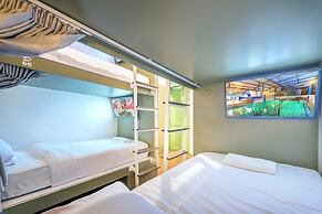 Ama Hostel Bangkok