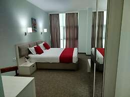 Green Tower Hotel