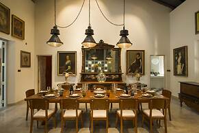 Monara House