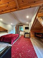 Yedigoller Hotel & Restaurant