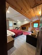 Yedigoller Hotel & Restaurant