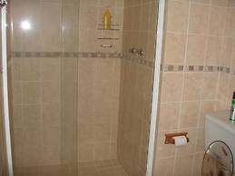 Gold Reef Place