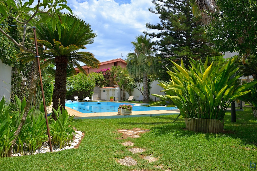 Mondello Resort