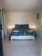 Le Mas Du Bijou Bleu