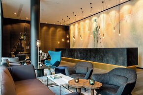 Motel One Köln-Neumarkt