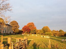 The Old Vicarage at Oakridge