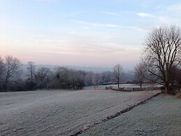 The Old Vicarage at Oakridge