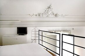 Ognina Residence