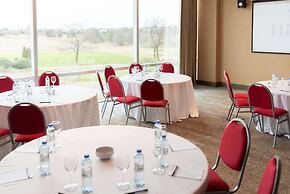 Hilton Pilar