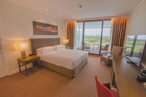 Hilton Pilar