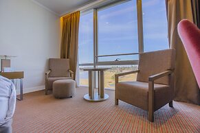 Hilton Pilar