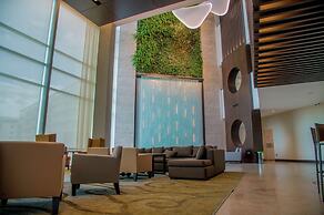Hilton Pilar