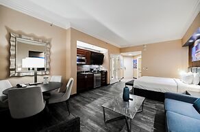 StripViewSuites at Signature