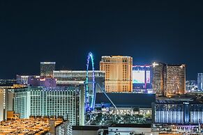 StripViewSuites at Signature