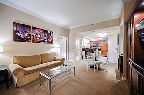 StripViewSuites at Signature
