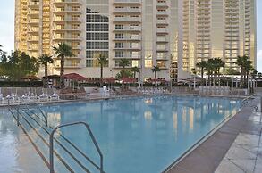 StripViewSuites at Signature