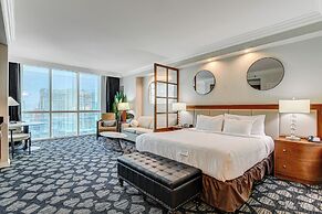 StripViewSuites at Signature