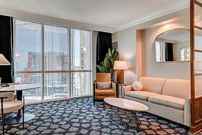 StripViewSuites at Signature