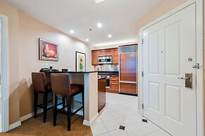 StripViewSuites at Signature
