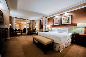 StripViewSuites at Signature