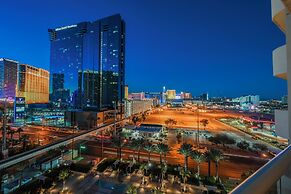 StripViewSuites at Signature