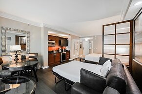 StripViewSuites at Signature