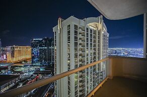 StripViewSuites at Signature