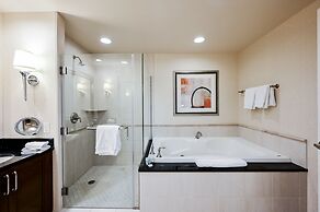 StripViewSuites at Signature