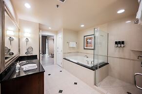 StripViewSuites at Signature