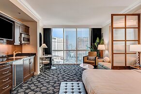 StripViewSuites at Signature