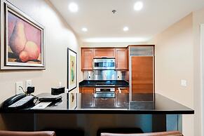 StripViewSuites at Signature