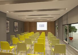 Holiday Inn Express Bengaluru Yeshwantpur by IHG