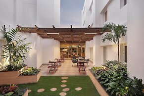 Holiday Inn Express Bengaluru Yeshwantpur by IHG