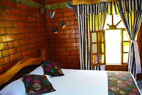 Hostal Valle De Las Camelias