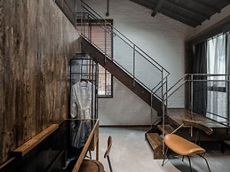 YU HOTEL