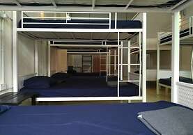 Vloft Backpackers Hostel