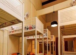 Vloft Backpackers Hostel