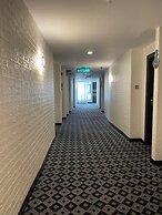 New World Express Motel