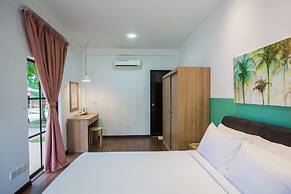 Sayong Resort