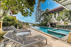 Baan Rawee Villas