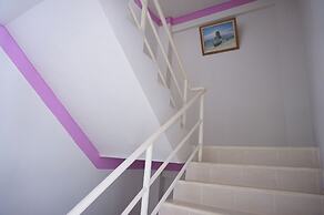 Angelina Guesthouse