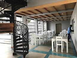 Araliya OceanFront Condos Nilaveli